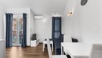 Apartment Anja with Balcony - B&B