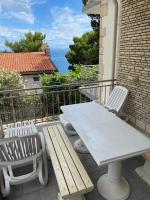 Monolocale Comfort con Terrazza e Vista Mare - A4