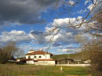 Kotza Ntere - B&B Axioupolis
