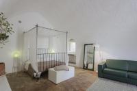 Vierbettzimmer mit Dusche
