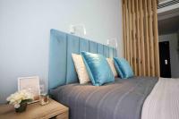 Studio on 12th Floor with Sea View, Pool & Parking - White Sails, New Boulevard - B&B Batumi