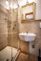 Tweepersoonskamer met 1 of 2 Bedden en Gedeelde Badkamer