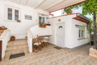 Apartments Lora 2 - B&B