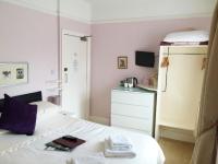 Double Room RM6