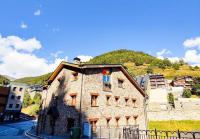 Único Piso Colorido y Divertido En Ransol - Increibles Vistas al Rio y Naturaleza - Ideal Familias l by BonesVacances - Chambres d'hôtes Andorre-la-Vieille