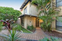Modern Scarborough Townhouse - Bed and Breakfast Perth