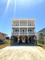 The Beach Fox- Sleeps 26- Walk to the Beach! - Chambres d’hôtes Gulf Shores