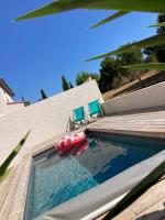 Maison familiale avec piscine à 3km de la plage - B&B Latour-Bas-Elne