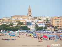 Apartamento Floral al centro de Palamós con Wi-Fi - Chambres d’hôtes