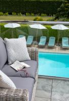 Hewas Water House - Private Pool, Hot Tub & Games Room - B&B