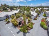 B&B Toowoomba - Annand Mews Apartments - Bed and Breakfast Toowoomba
