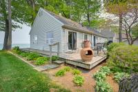 Vibrant Waterfront Vacation Rental on Lake Huron! - B&B Tawas City