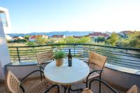 Appartamento con 1 Camera da Letto e Vista Mare 