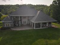 Redbud Keep - Unique Features, Movie Set Decor, Grill, Wifi, Family Friendly, Hiking, Billiard Table, Movie Theater Room, Fireplace, Golfing, View, 2 King Beds - Chambres d'hôtes Hedgesville