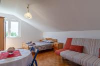 Chambre Double Deluxe (2 Adultes + 1 Enfant)