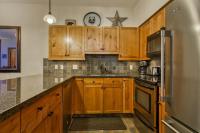 Settlers Crossing #08 by Bear Country - B&B Sun Peaks