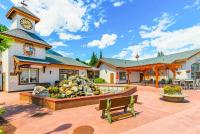 Romanna's all-season getaway at Icicle Village with pool and hot tub - Chambres d'hôtes Leavenworth