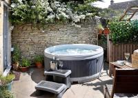 B&B Chipping Campden - Castle Hideaway in the Cotswolds - Bed and Breakfast Chipping Campden