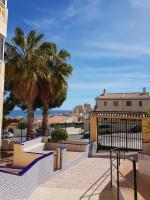 NICE SEA VIEWS & POOL, La Mata Torrevieja - B&B Torrevieja