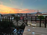 CLUJSTAYS Old Town View Studio - Ferienwohnung Klausenburg