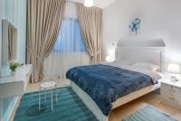 BEST 2 Bedroom Apartment Beach Front (Side View) - B&B Abu Dabi