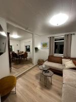 B&B Akureyri - Cozy homey house/Great location - Bed and Breakfast Akureyri