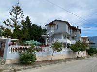 Villa Yseni - Ferienwohnung
