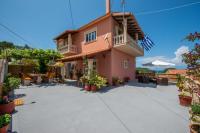 Lena's Apartments - Bed and Breakfast
