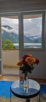 Apartment Lake story - B&B