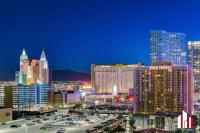 B&B Las Vegas - MGM Signature-15-717 F1 Track & Strip View Balcony - Bed and Breakfast Las Vegas