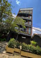 Royal Living Poblado - Ferienwohnung