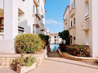 Soleado apartamento con piscina y terraza privada. - B&B Alboraya