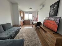 Apartament nemaipomenit, nou, in Complex Rezid Ared - B&B