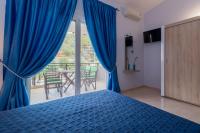 Studio - Split Level