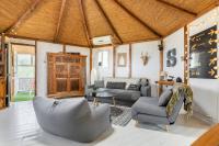 Best View Chillout Cabin In Eco Village Klil - Chambres d’hôtes Kelil
