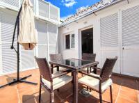 Duque Boutique Stay by ELE Apartments - Bed and Breakfast Málaga