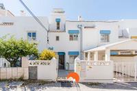 #052 V4 Mimosas by Home Holidays - B&B