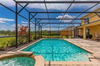 535 -Villa Belvedere, A Stunning, Spacious 5 Bed Lake View Home with Pool and Spa - Ferienwohnung