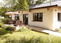 Straw Bale Cottage - Chambres d’hôtes