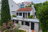 Holiday home Villa Mercedes - Bed and Breakfast Crikvenica