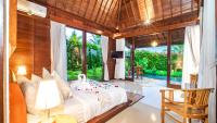 One-Bedroom Villa with Rice Field View