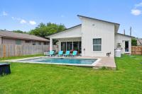 B&B Austin - White Dove Pool House- Modern Luxury 4br Home Near Lake Travis Wpool - Bed and Breakfast Austin