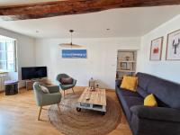 Duplex in Plougasnou near Stunning Beaches - B&B Plougasnou