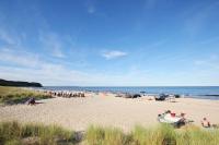 strandnahe Ferienwohnung mit 2 Balkonen - Haus am Kurpark FeWo 12 - B&B Ostseebad Baabe