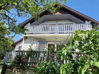 HangVilla Badacsony - Bed and Breakfast
