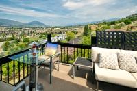 Above the Beach Guest Suites - B&B Penticton