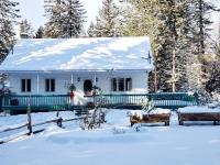 Chalet NABU L'Ours - Rivière - Billard - Bed and Breakfast Saint-Alexis-des-Monts