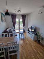 Apartment with Seaview + Private Garage Parking - Ferienwohnung