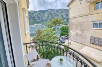 Apartment with Balcony and Partial Sea View