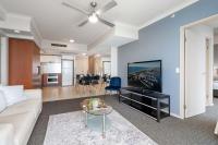 Two-Bedroom, Two Bathroom Hinterland View